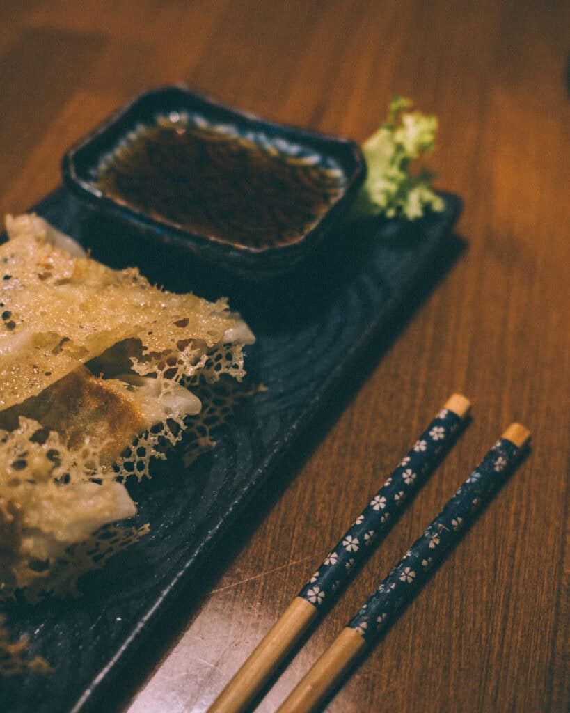 Stäbchen zum Essen im Reiwa Ludwigshafen