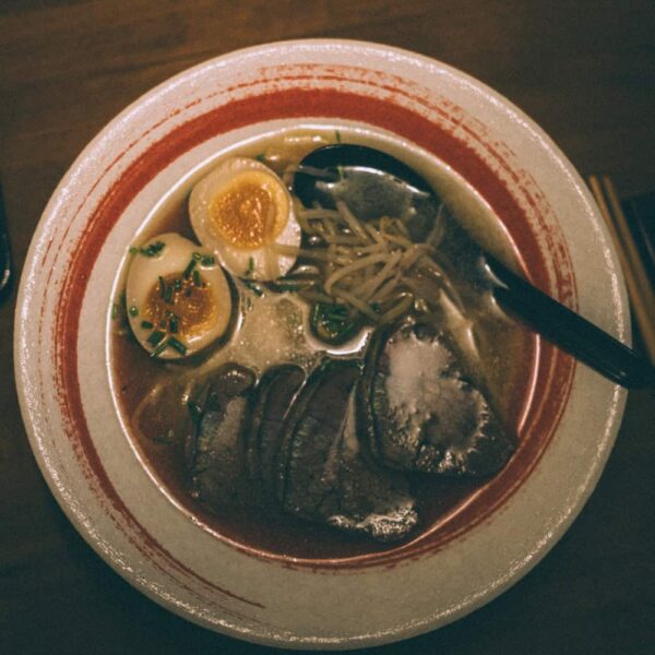 Ramen Nr. 9 mit Rindfleisch im Restaurant Reiwa in Ludwigshafen