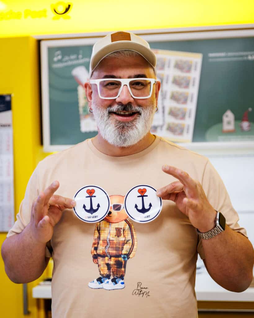 Lu.lebt Sticker Dealer00011